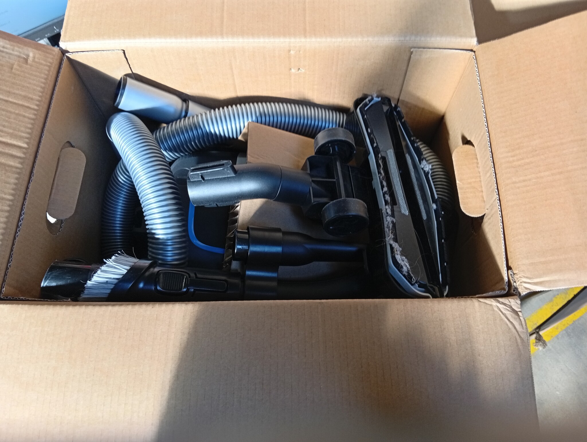 Philips PowerPro Compact Stofzuiger Wit - 54% Korting!
