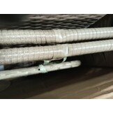 vidaXL Tuinschommelstoel met kussens poly rattan beige