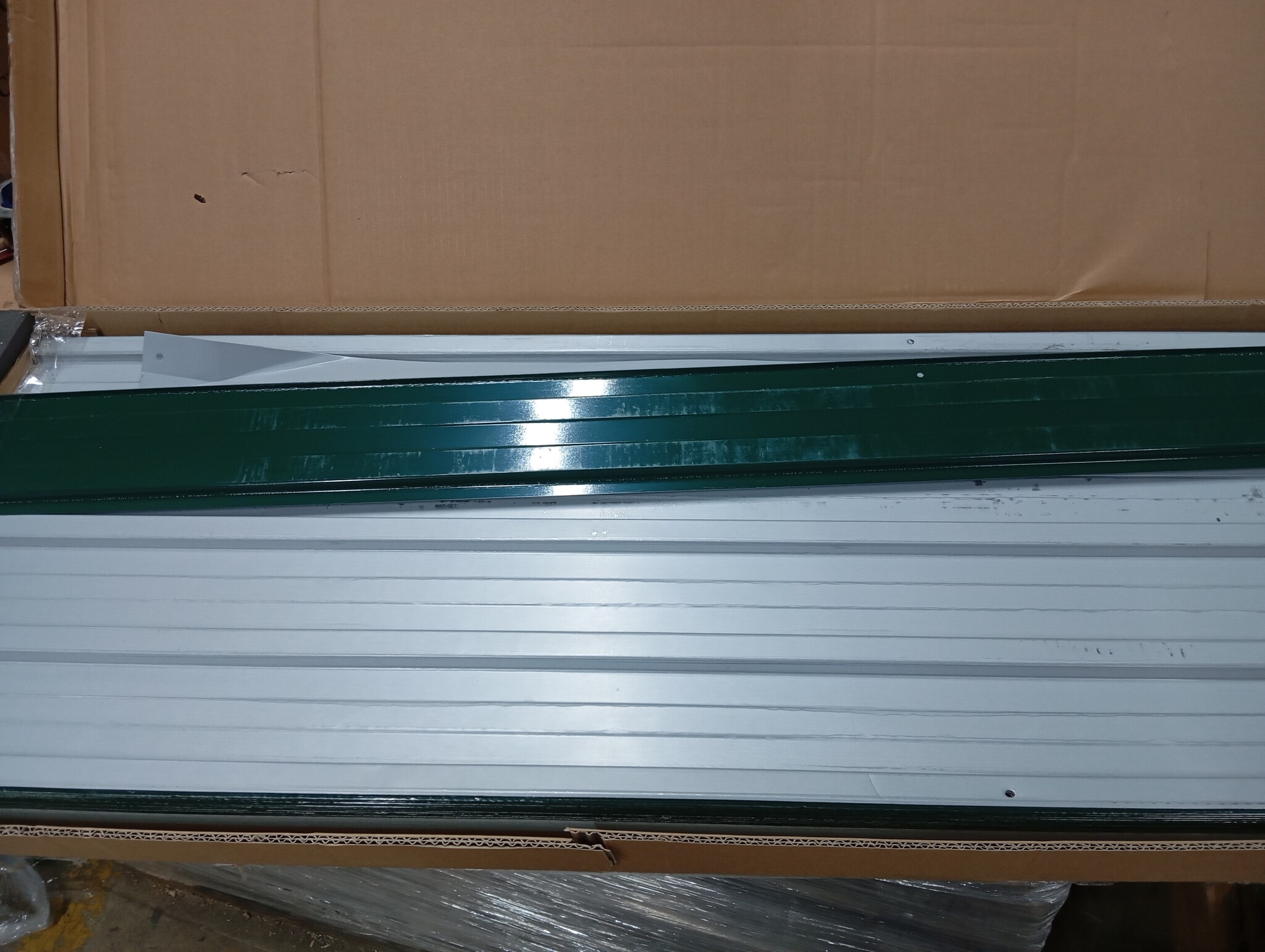 Groene Tuinschuur van Staal - 205x129x183 cm - 55% Korting