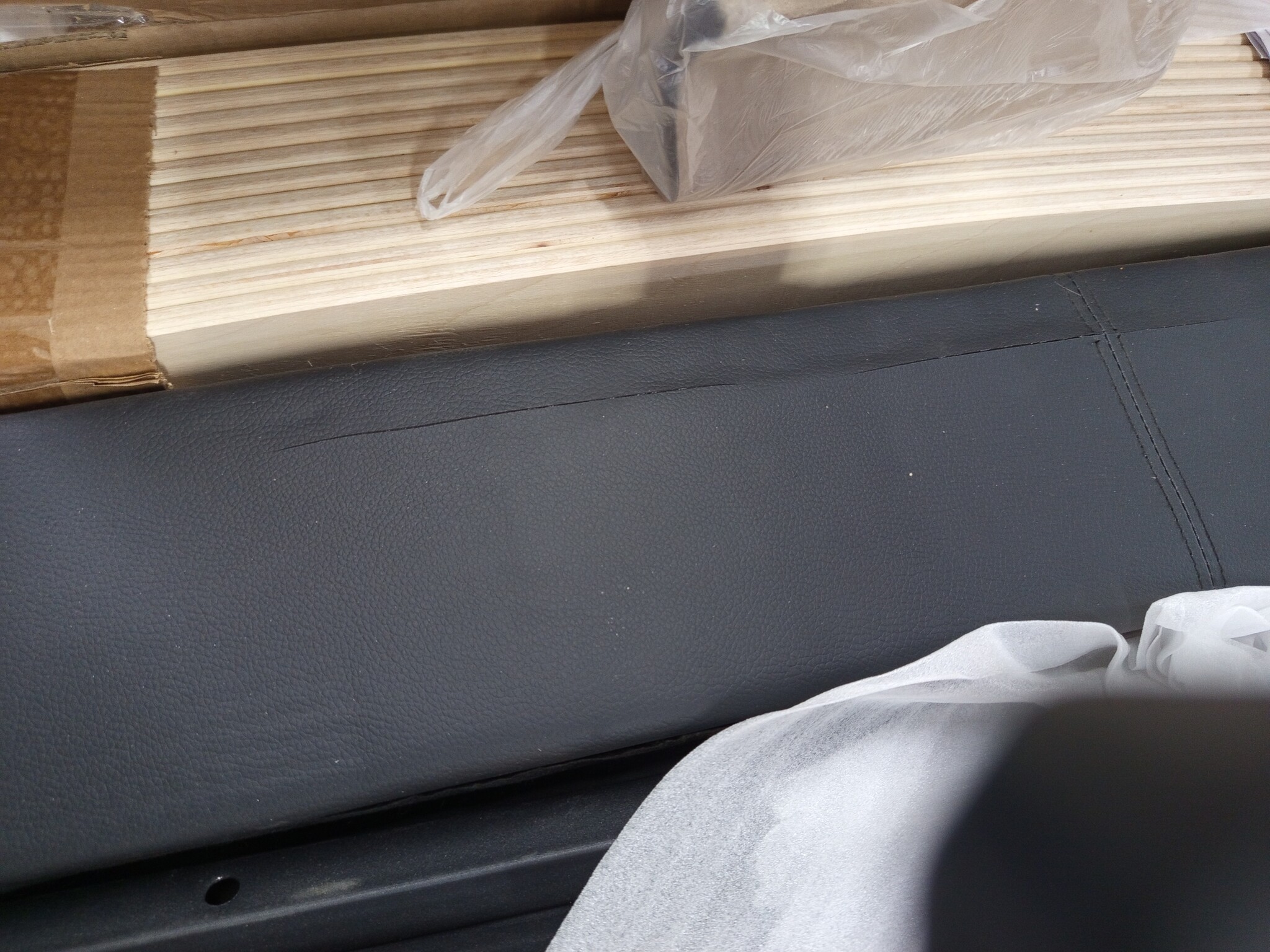 vidaXL Zwart Kunstleren Bedframe 90x200 cm - 59% Korting