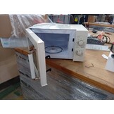 COMFEE CMO-M202NC(CM) Vintage retro elegante magnetron met 5 standen, 700 W, 20 l, instelbare timer 0-35 minuten, eenvoudige bediening, binnenverlichting, abrikooscrème
