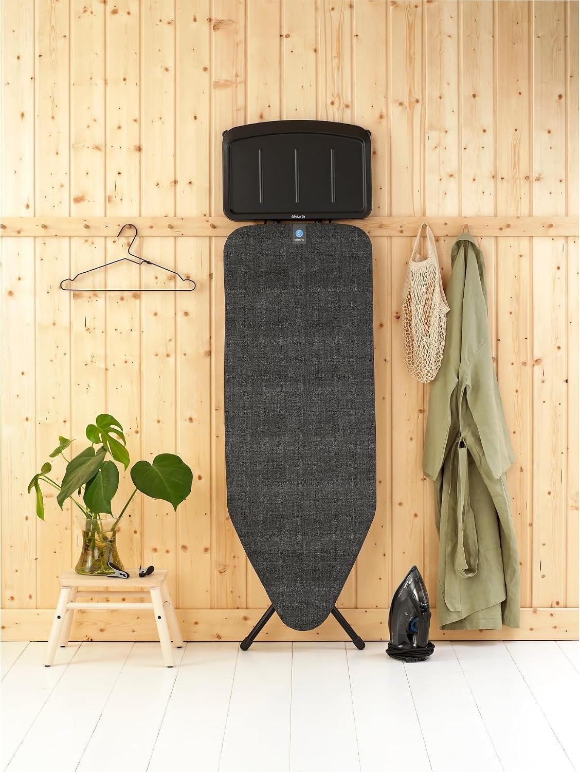 Brabantia Ironing Board C, Strijkplank, Denim Black, 124 x 45 cm