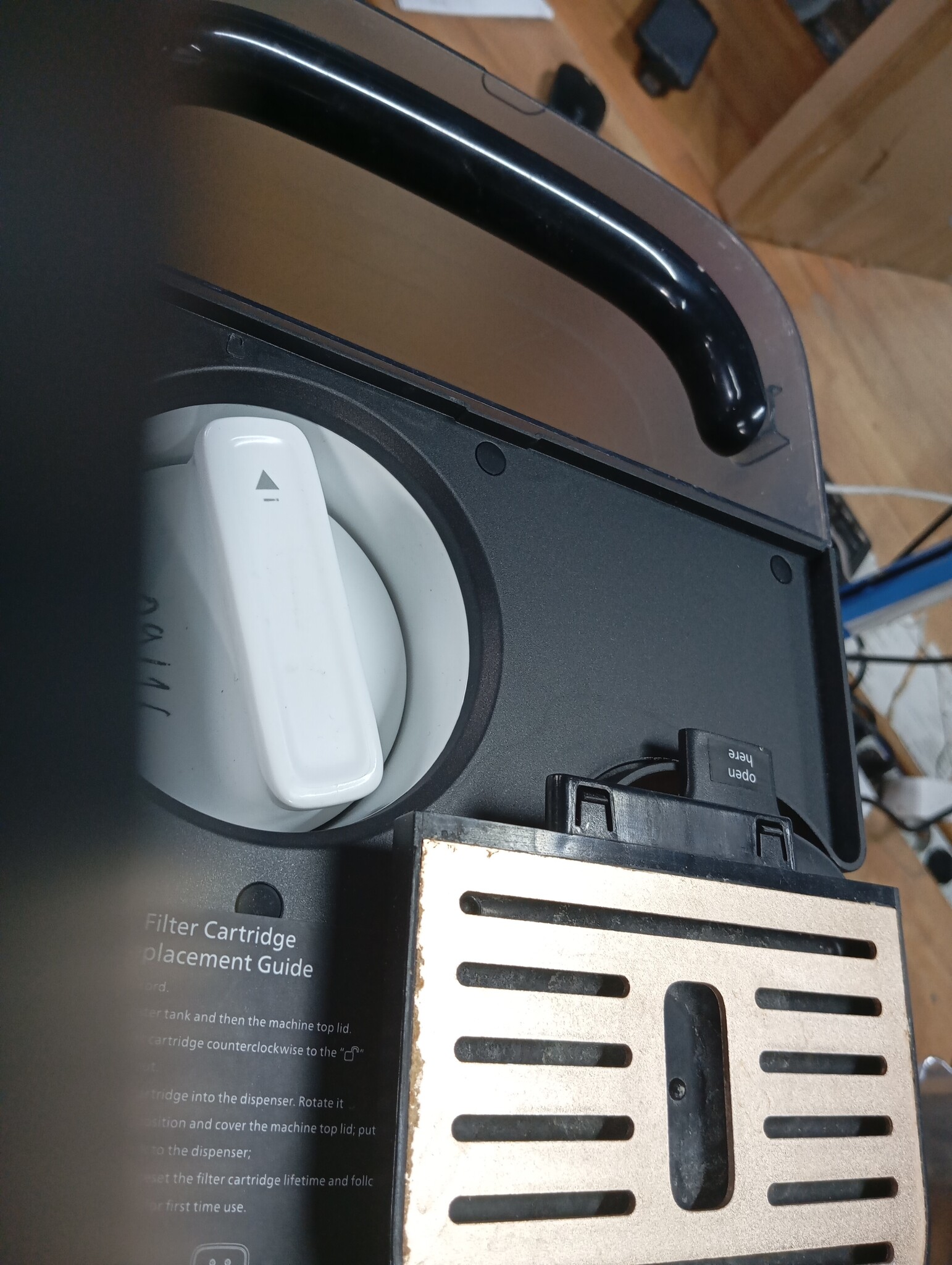 Philips Waterdispenser ADD6920BK/10: Gezuiverd Warm Water (60% Korting)