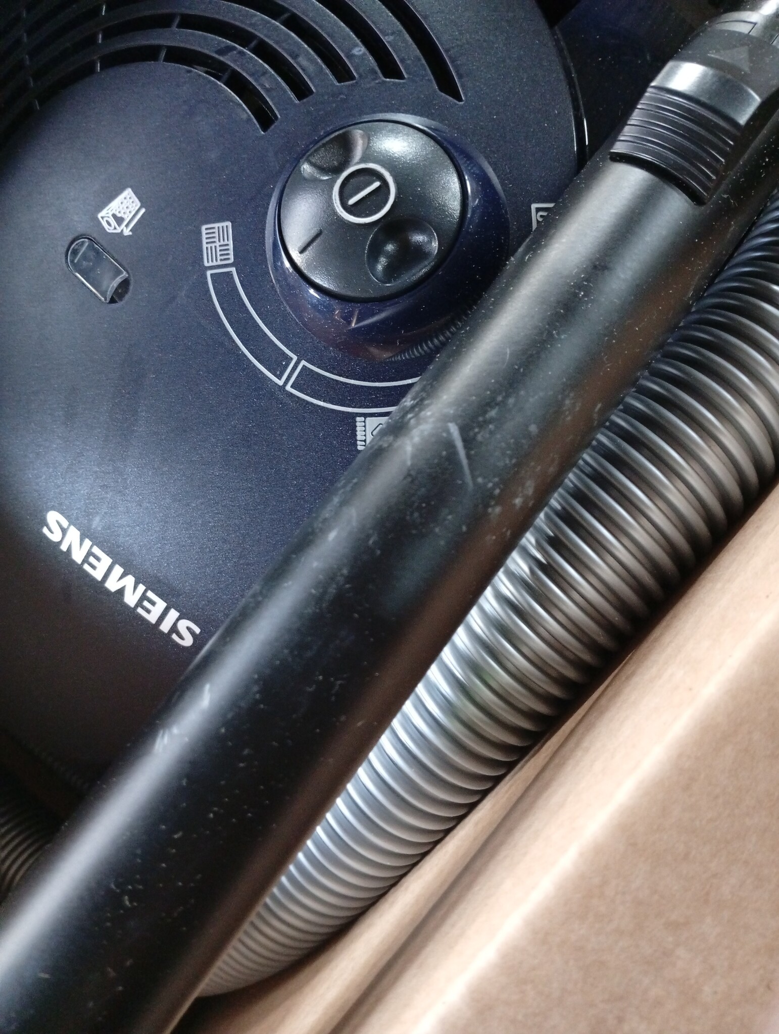 Siemens Stofzuiger VS06A111 600W - 53% Korting