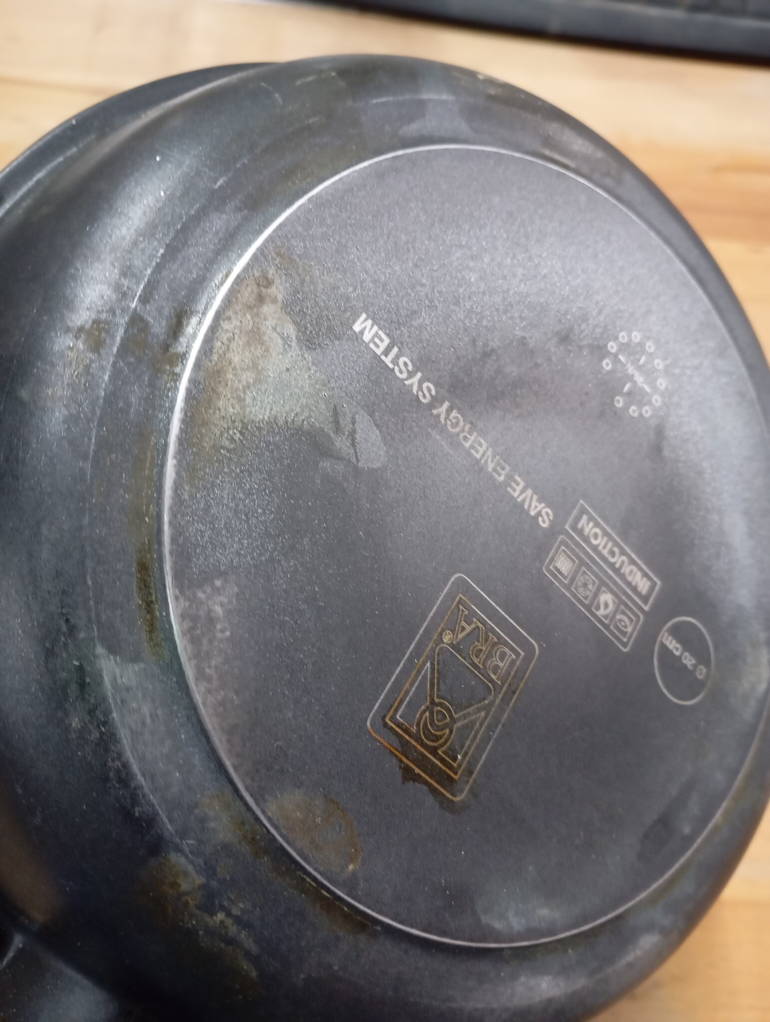 BRA Prior Pan, 20 cm, van gegoten aluminium, met antiaanbaklaag, Teflon Classic, geschikt voor alle soorten keukens, inclusief inductie, PFOA-vrij - Maat 20 cm