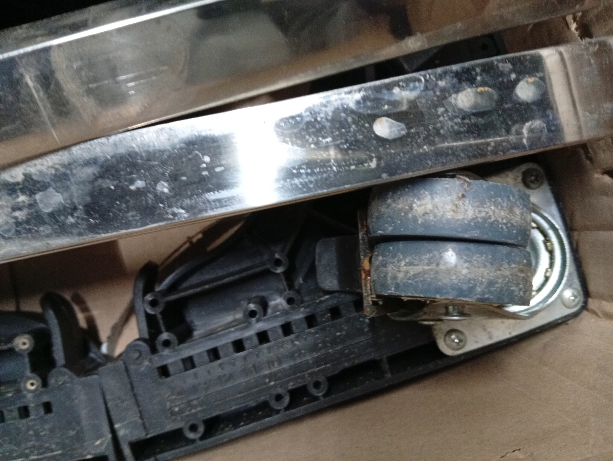 Waswagen met 4 vergrendelbare zwenkwielen, sokkel voor wasmachine, trillingsbescherming, verstelbaar van 40-60 cm, maximale capaciteit 200 kg, wasmachine, droger, koelkast, zwart