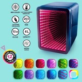 So Chill Mini Koelkast Infinity Effect, Gamers, Studenten, Home/Autoritten/Hangouts + meer, USB-voeding, Stickers inbegrepen, 4L/6 blikjes, spiegel Infinity Effect Deur