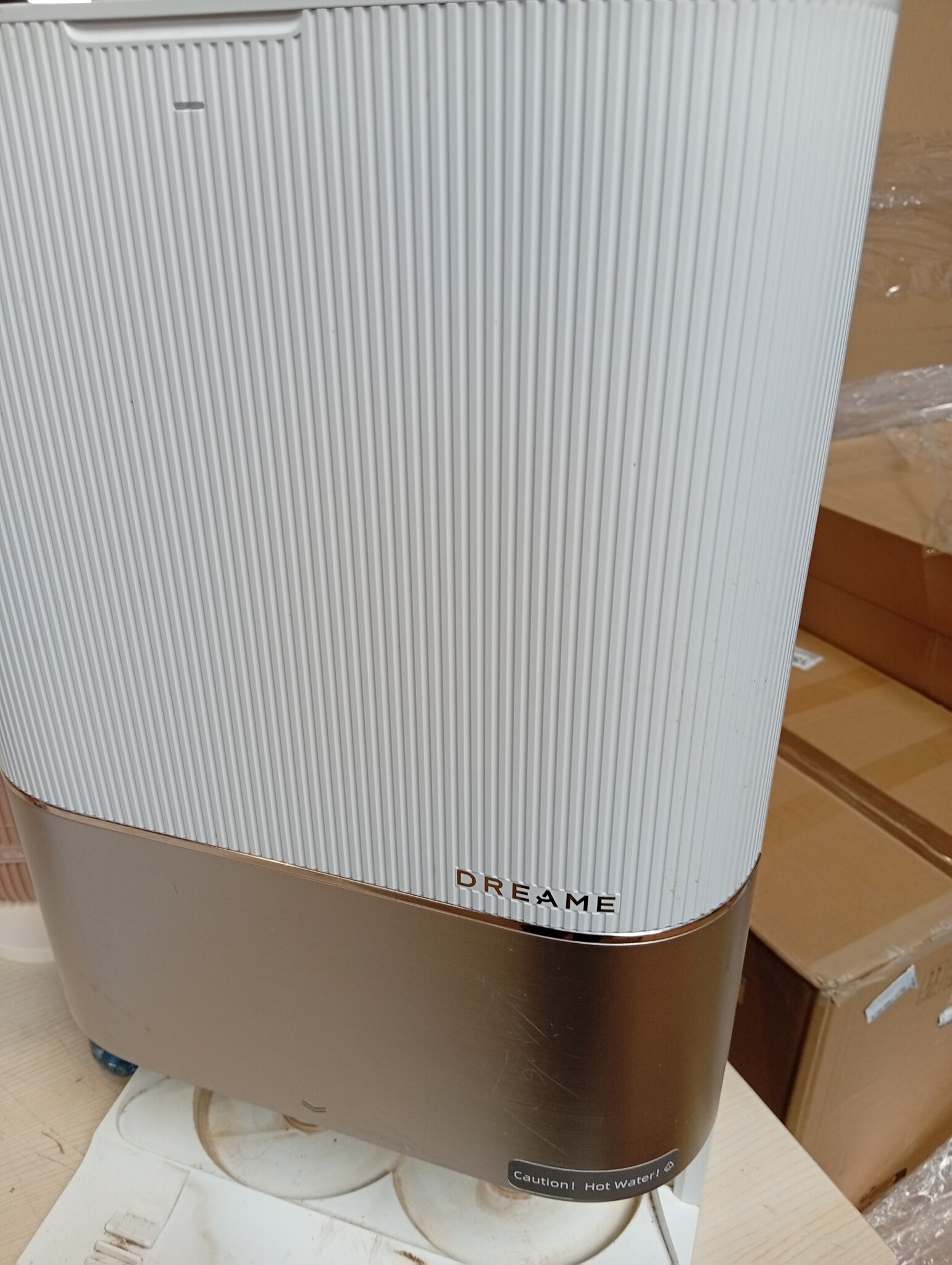 DREAME X40 Ultra Complete Robotstofzuiger met afneembare en optilbare dweil,uitgebreide reiniging met zijborstels, zuigkracht van 12.000 Pa, zelfreinigende dweil en wasbord van 70 ℃,automatisch legen