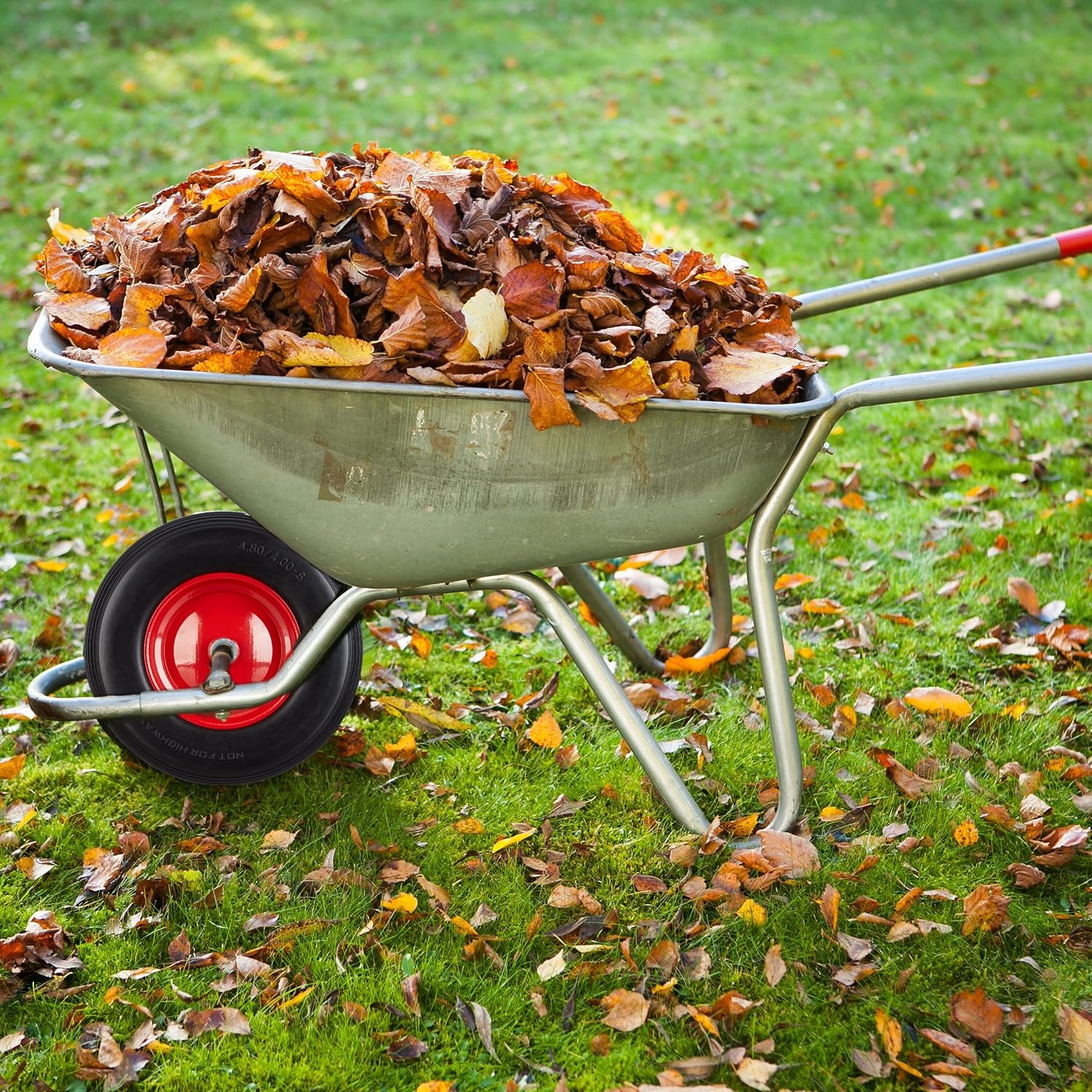 Relaxdays Kruiwagenwiel 4.80 4.00-8 - 39 cm - Luchtband met Stalen Velg - Zwart/Rood