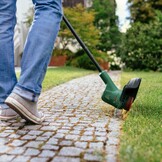 Bosch Accu Gazontrimmer EasyGrassCut 18V-26 - 26 cm - Groen - Exclusief Accu en Lader