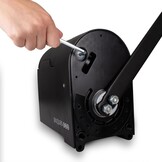 SCS Sentinel, MBA0116, 24V draaipoortaandrijving 5M/400kgs, 2 afstandsbedieningen 2 kanalen, compatibel met hout, aluminium, ijzer, versterkt PVC, SimplyOpen 2
