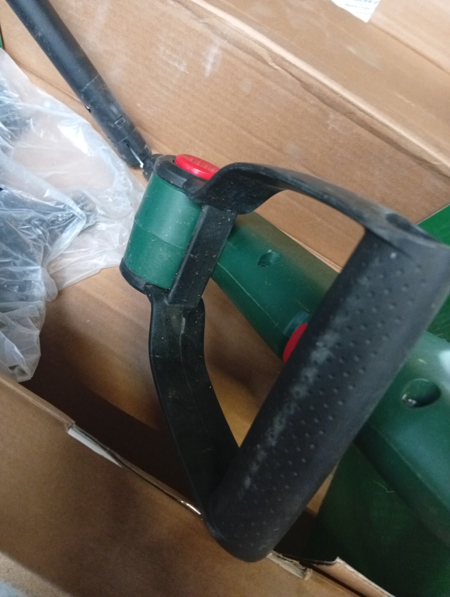 Bosch Home and Garden accutrimmer EasyGrassCut 18V-230 (1x accu, 18 Volt System, snijdiameter: 23 cm, in kartonnen doos)