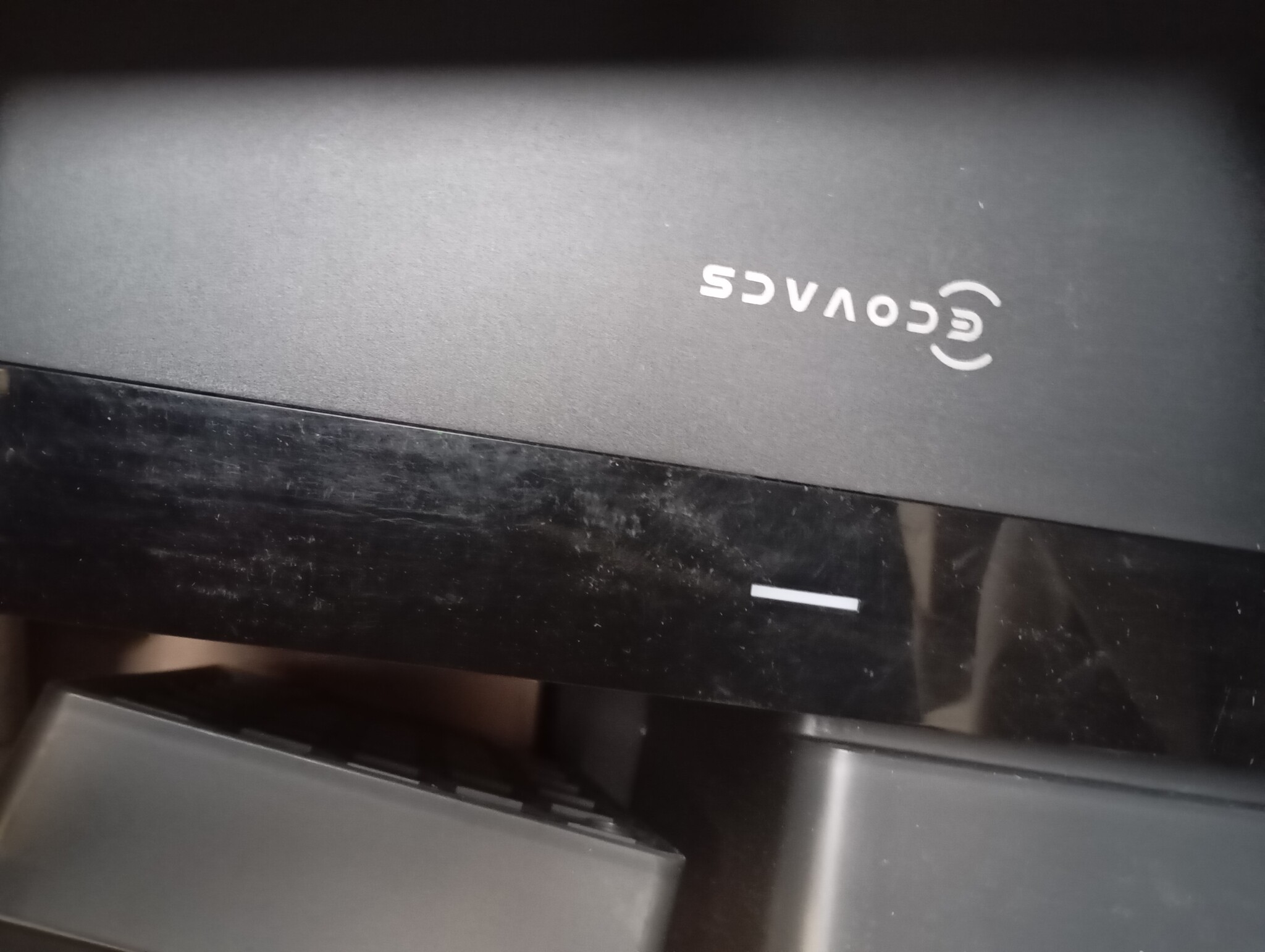 ECOVACS DEEBOT T50 OMNI Gen2-robotstofzuiger en -dweil, 25.000 Pa, ZeroTangle 3.0, AIVI 3D 2.0, alles-in-één OMNI-station, dweil voor 75°C-water, ultradun - 81 mm, Zwart