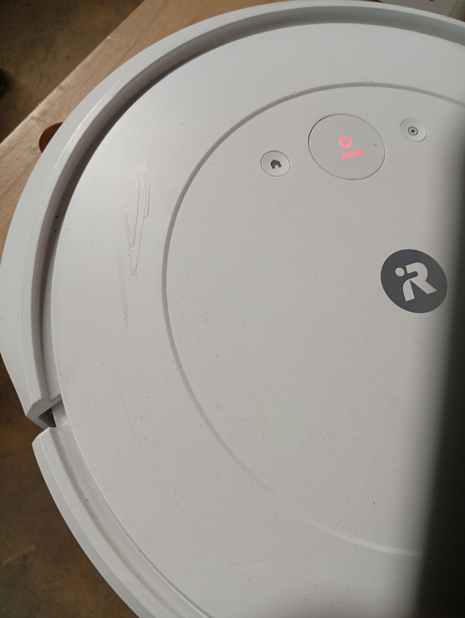 iRobot Roomba Combo 2 Essential Robotstofzuiger & Dweil - Wit - 50% Korting