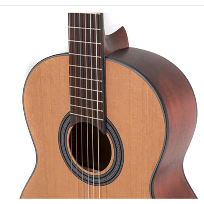 Gewa Classic Guitar Student 4/4 Okoume Cedar Lefthand Natural