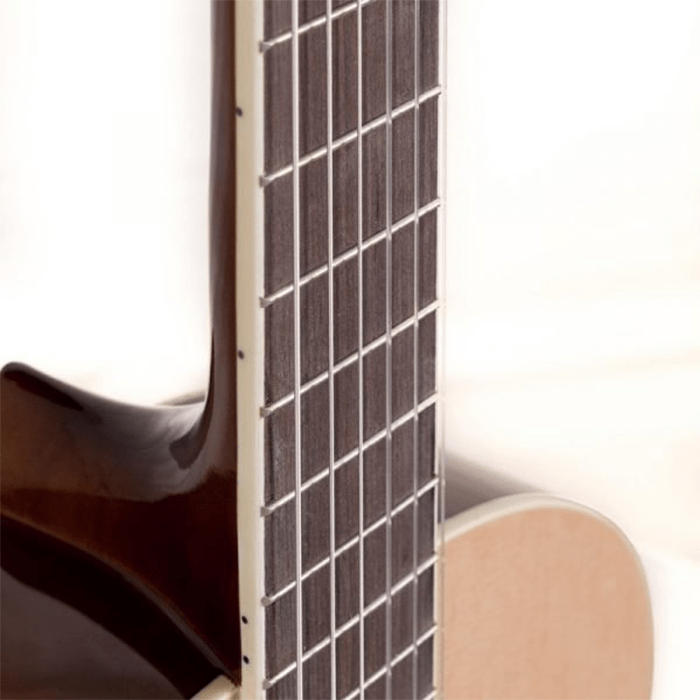 Koda 4/4 Classical Guitar Pack- Natural