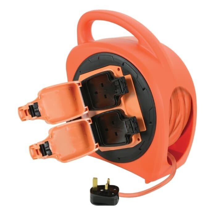 Mercury 2-Gang 20M Weatherproof Garden Extension Reel