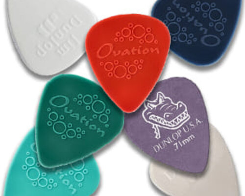 How to Choose the Right Nylon Guitar Pick Thickness
