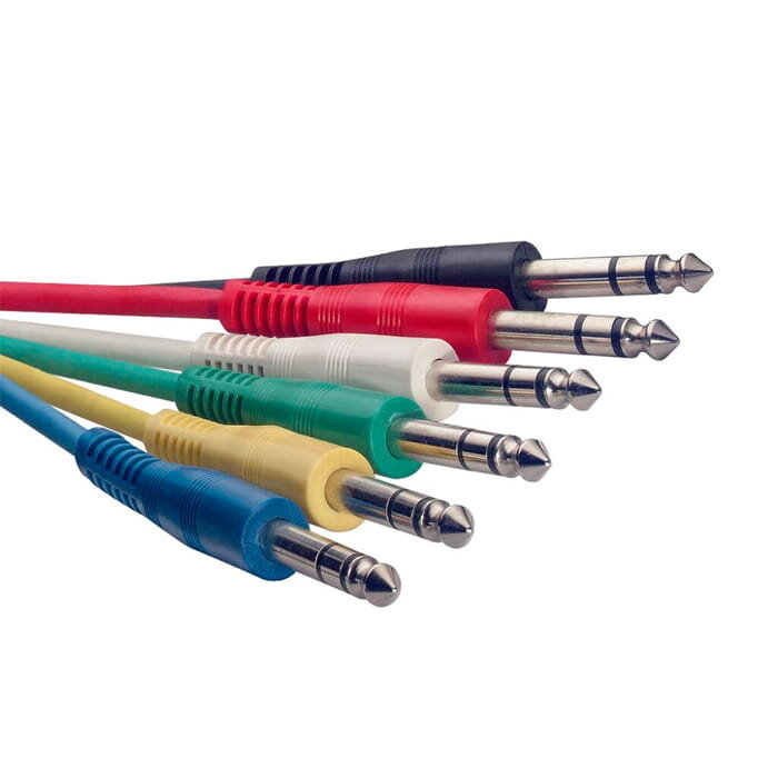 Stagg 6P−60CM/2FT−Patch Cable MLD STER. PLG
