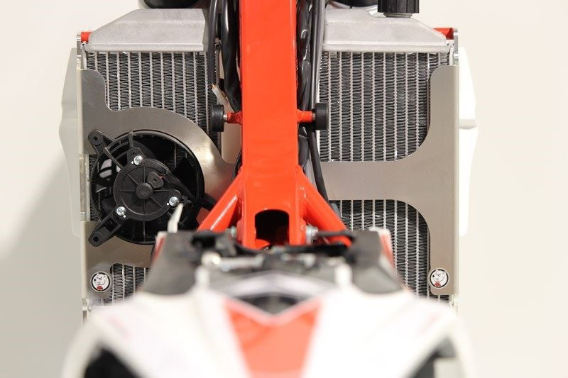 AXP Radiator Guards Beta 350RR / 390RR / 430RR / 480RR / 500RR ( 2020 - 2022 ) - Red Spacers