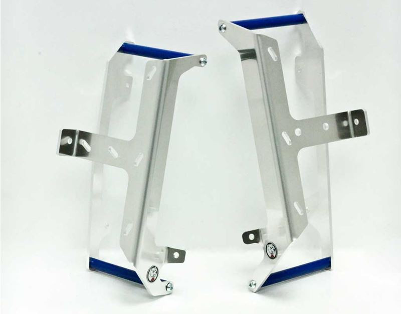 AXP Radiator Braces Fantic XX250 + Yamaha YZ250 / YZ250X '05 - '22 - Blue Spacers