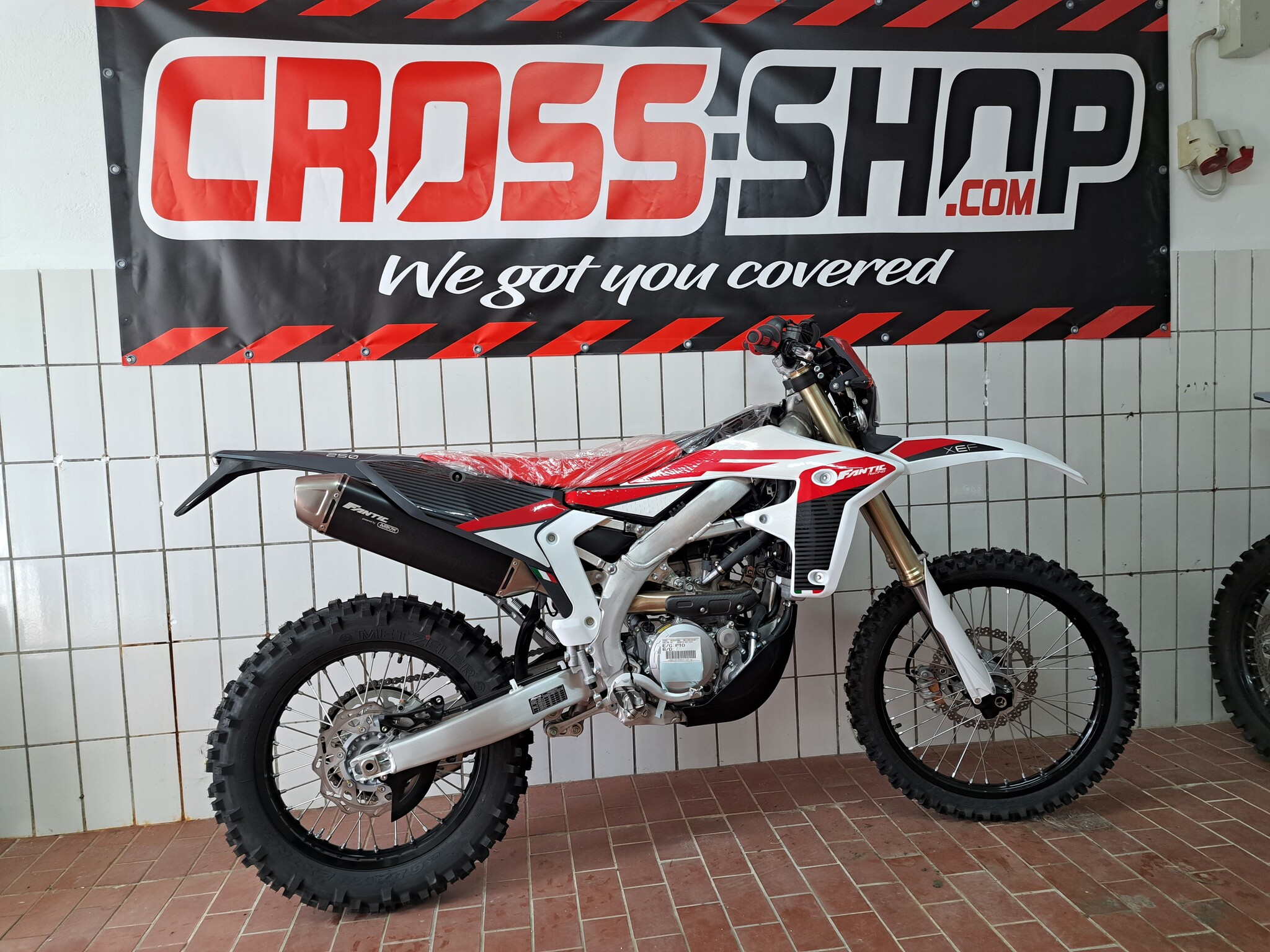 FANTIC XEF 250 my 2023 (NEW BIKE)