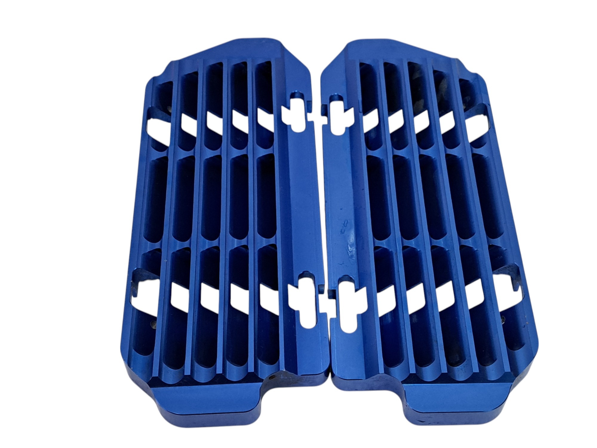 (SALE) CARAPAKS 2T Kuehlerschutz