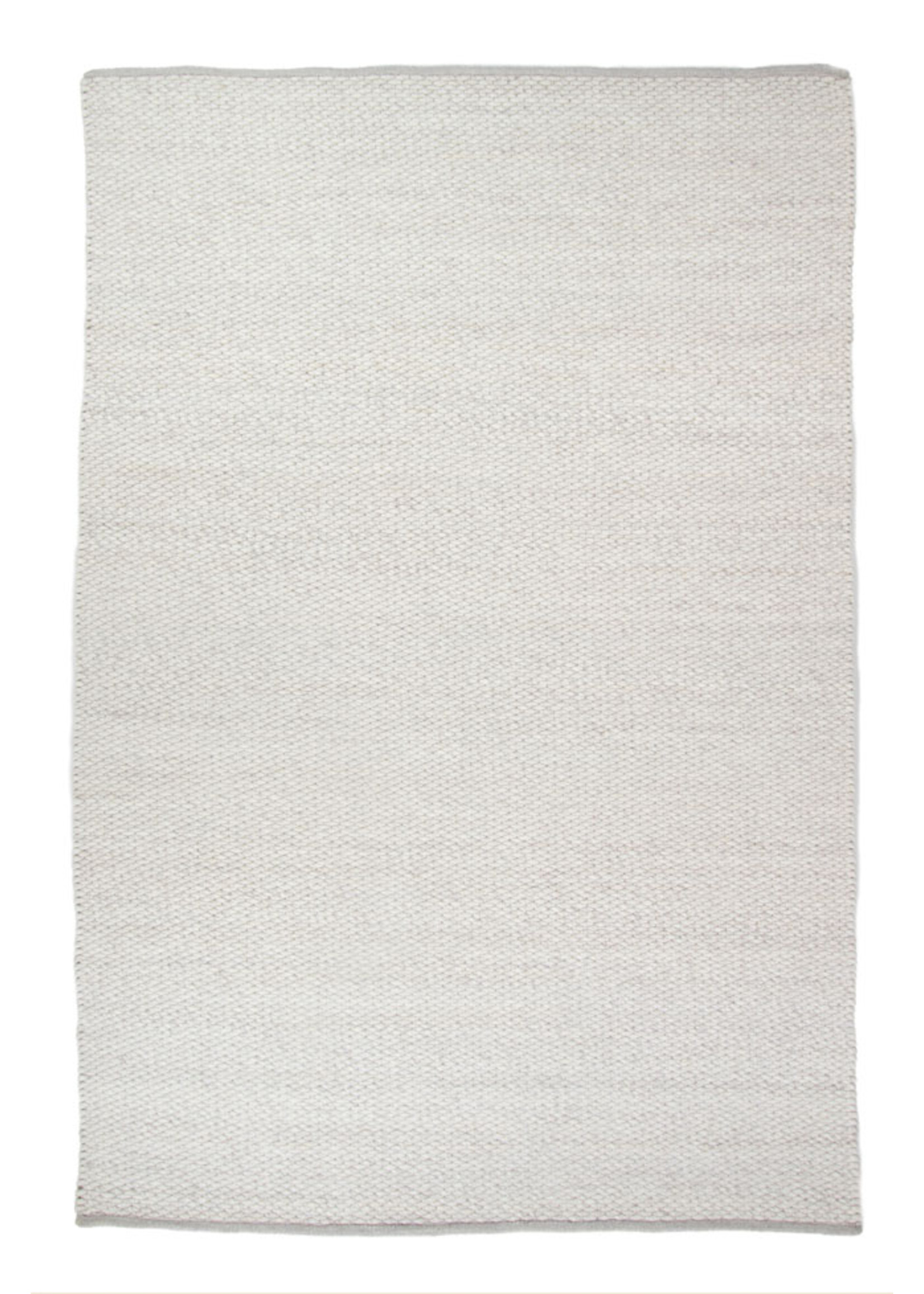 Brinker -  Genua Cloud White 815 200x300