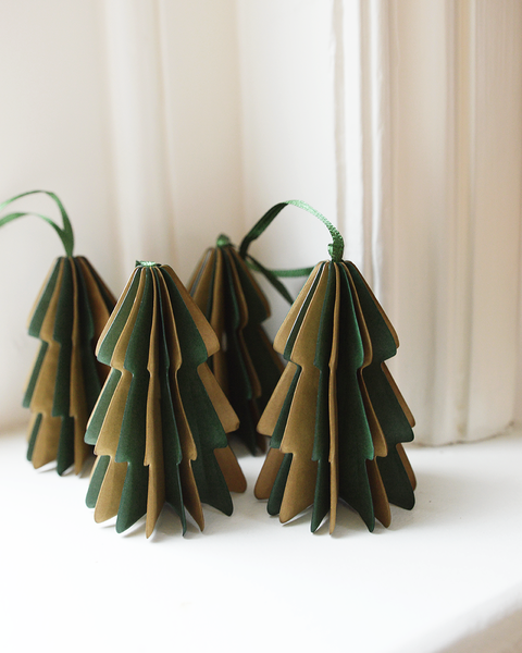 10x 2 COLOURED XMAS GREEN AND COFFEE PAPER TREE