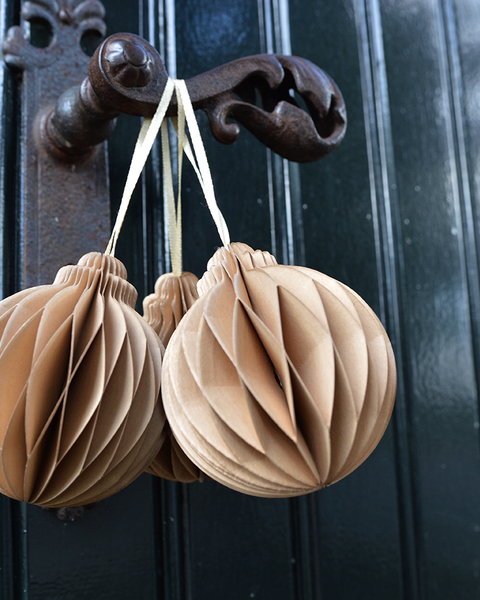 10X PAPER BALL CARAMEL