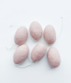 10 FELT EGGS LIGHT PINK