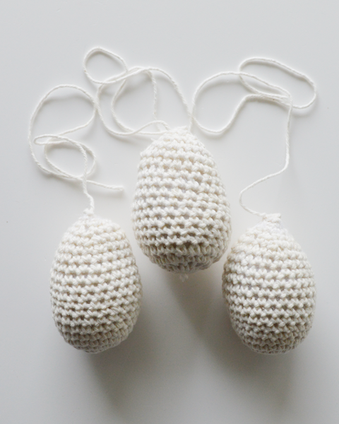 10 CROCHETED EGGS  WARM WHITE on stock March 10th