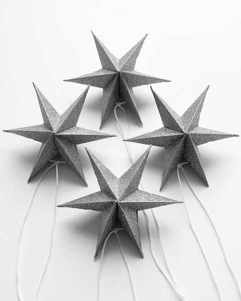 20x SILVER SPARKLE MINI PAPER STARS