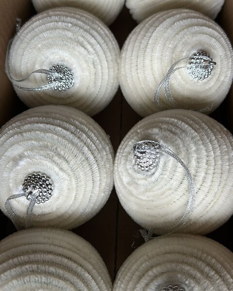 10X PIPE CLEAN BALLS OFF WHITE