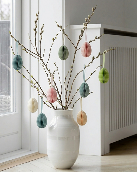 10 OEUFS EN PAPIER JAUNE CLAIR