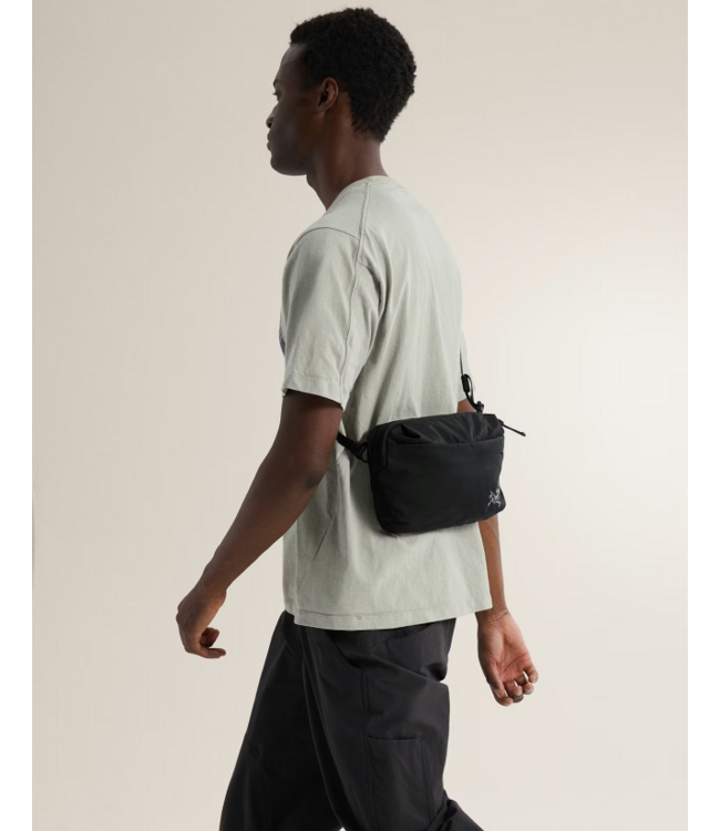 Arc'teryx Heliad Crossbody Lightweight Bag