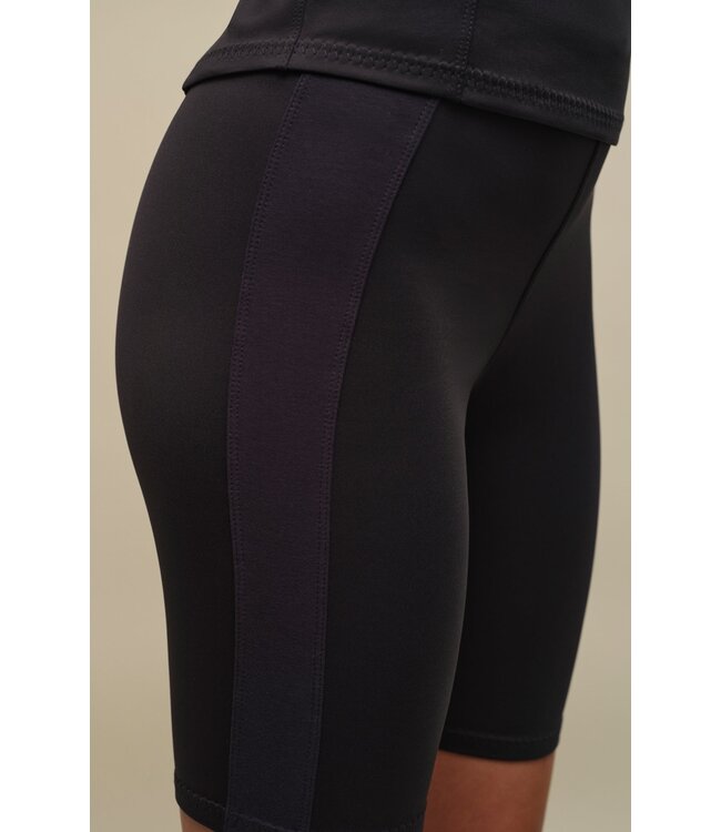Frauenschuh Daphne Shorts Made From Natural Powerstretch For Women