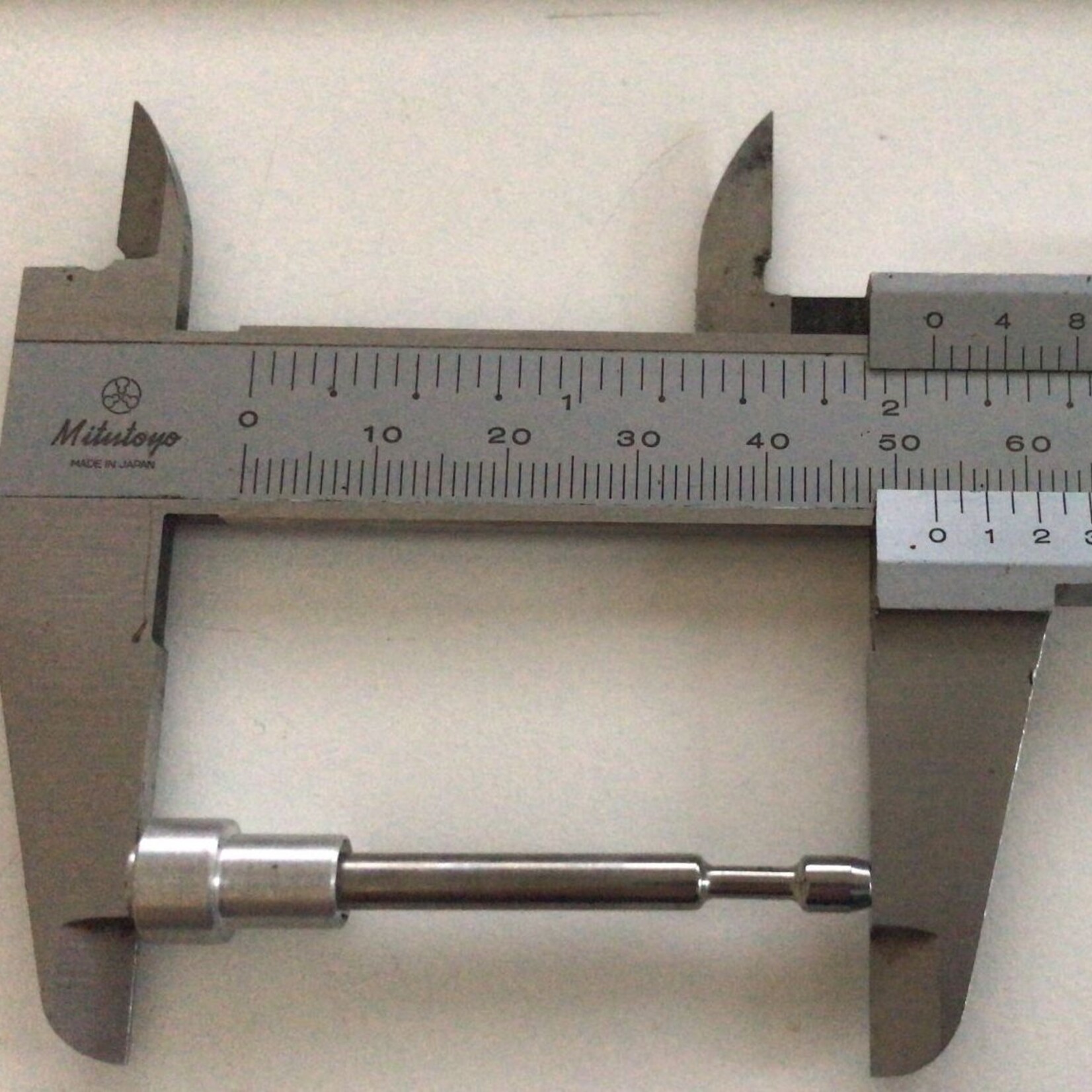 Notrot aluminium dop tbv drainageventiel