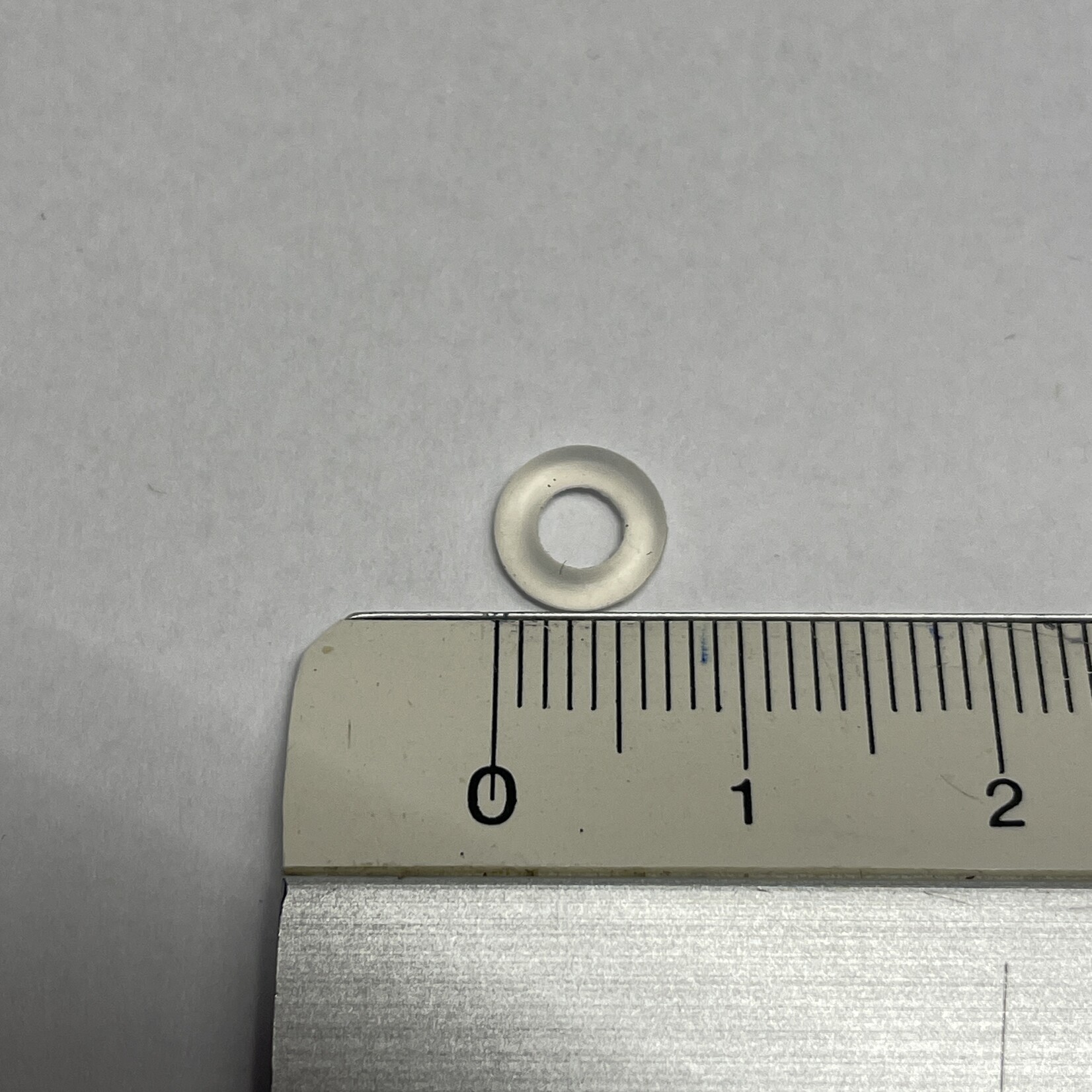 Notrot O-ring onder bruine kap