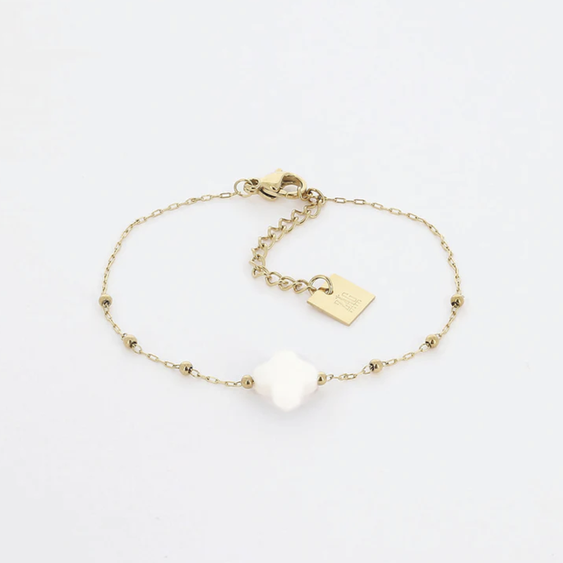 Zag Bijoux Zag Bijoux armband SBS7970-01WHT velasquez bracelet White agate goud 15 + 3 CM stone 8 mm