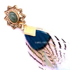 Gas Bijoux Jewelry Gas Bijoux oorbellen 298070 Sao feather earrings small size gold star aventurine green light pink and blue
