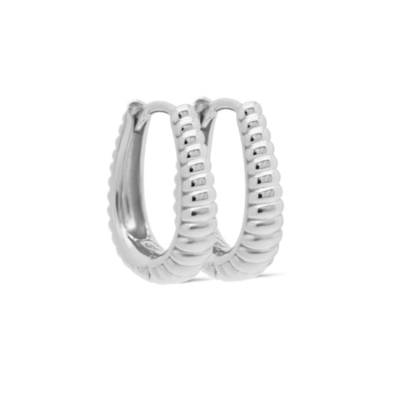Karma Jewelry Karma Jewelry oorbellen H484S Earrings Hinged hoops Olia Twist 925 Silver 18 MM