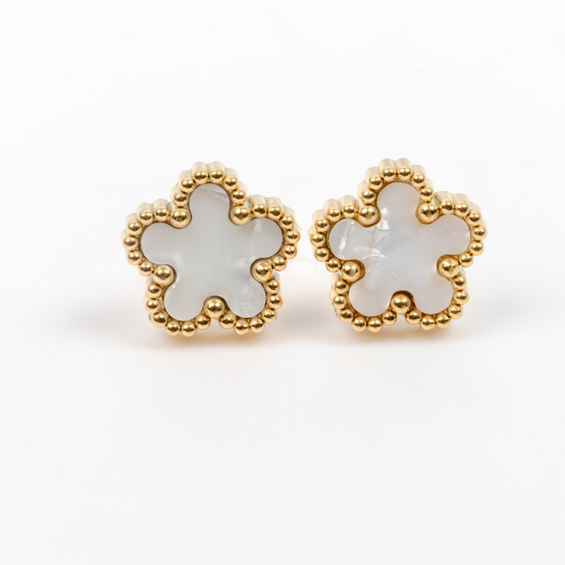 Label Deluxe Bijoux Label Deluxe B oorbellen LDLGO0075480 Earrings Flower pearl gold 10 MM