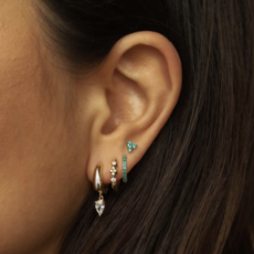 Karma Jewelry Karma Jewelry oorbellen A168GP Earrings hoops Moo drops zirconia 925 silver gold plated 20 MM