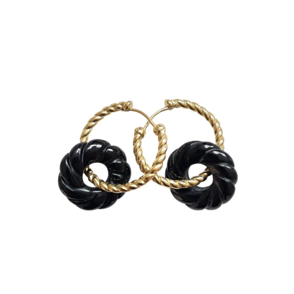 Bauer Basics Bauer Basics oorbel hangers half edelsteen gedraaid zwart 2 CM