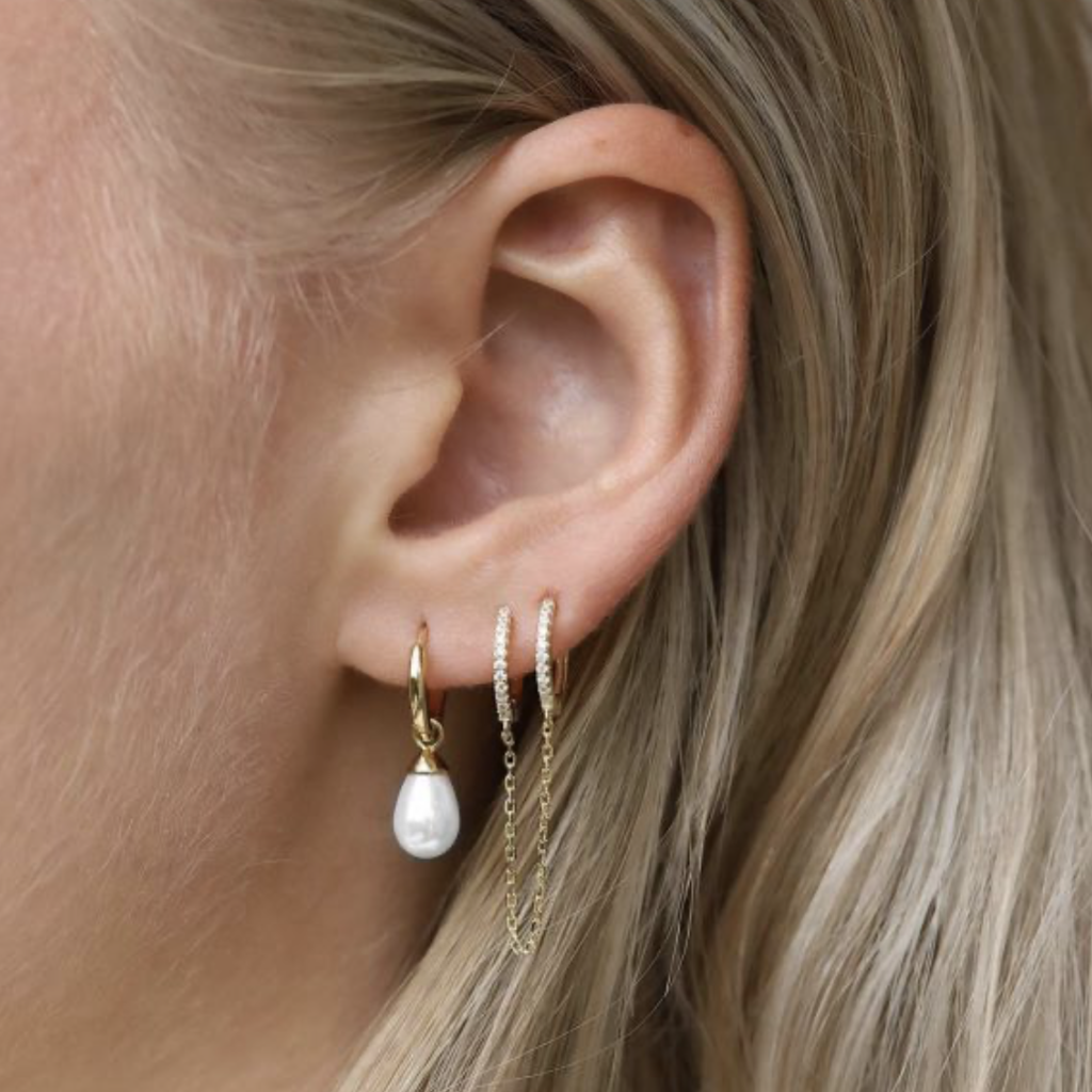 Karma Jewelry Karma Jewelry oorbellen A82GP Hoops Gem pearl 925 Silver gold plated 24 MM