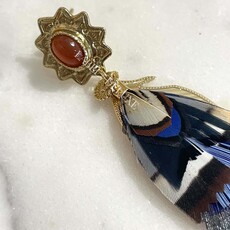 Gas Bijoux Jewelry Gas Bijoux oorbellen 197632 Earrings Sao Feathers blue purple beige gold size 7 CM