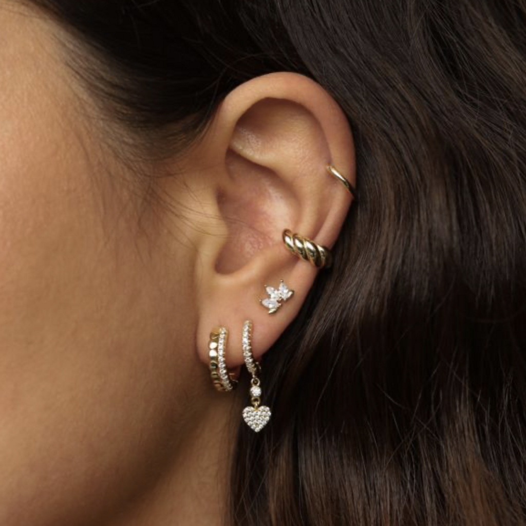 Karma Jewelry Karma Jewelry oorbellen A193GP Earrings hinged hoops zirconia heart Freya 925 sterling silver 14k gold plated - 2,5 CM