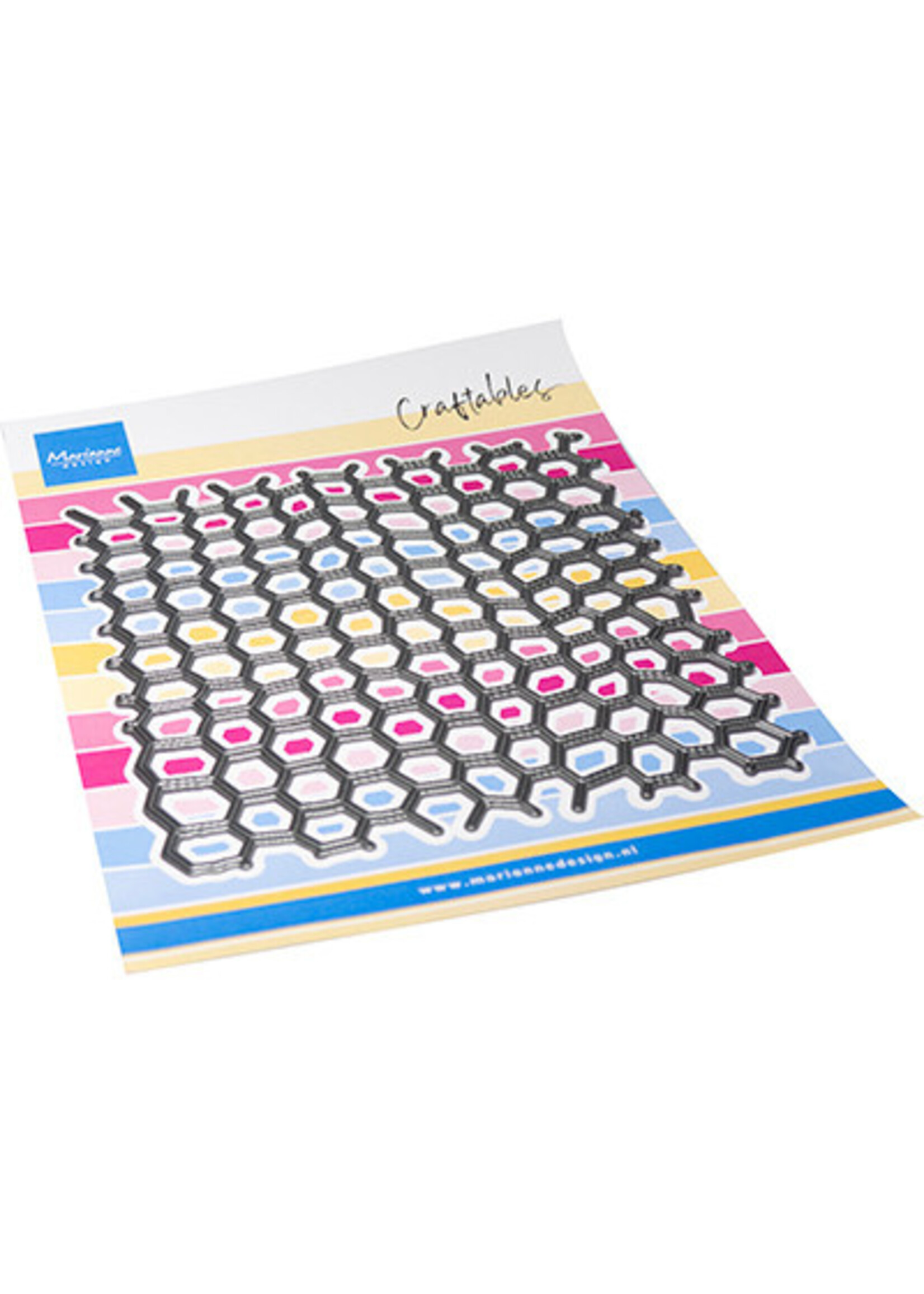CR1685 - Background - Chicken wire