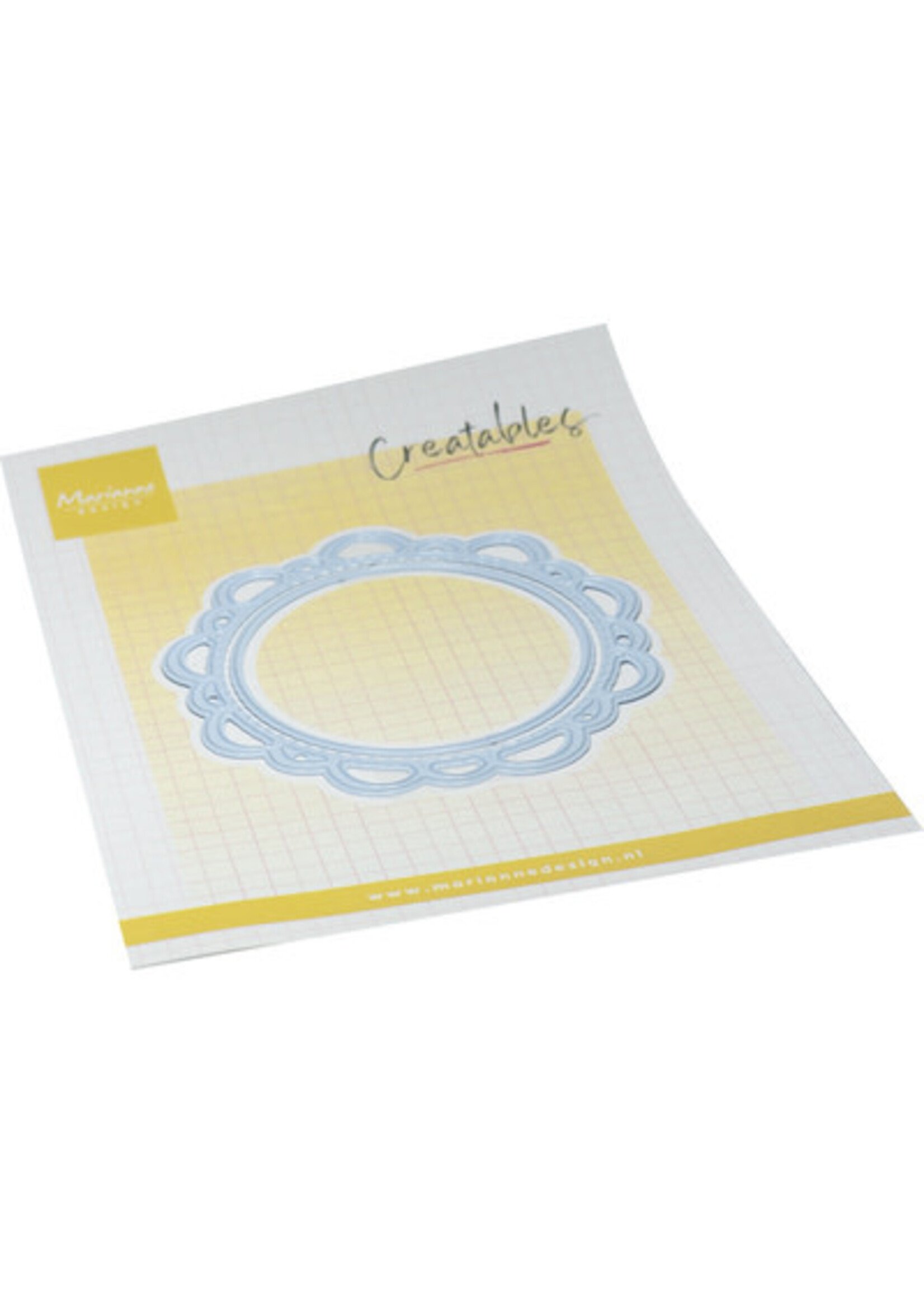 LR0953 - Wicker circle small